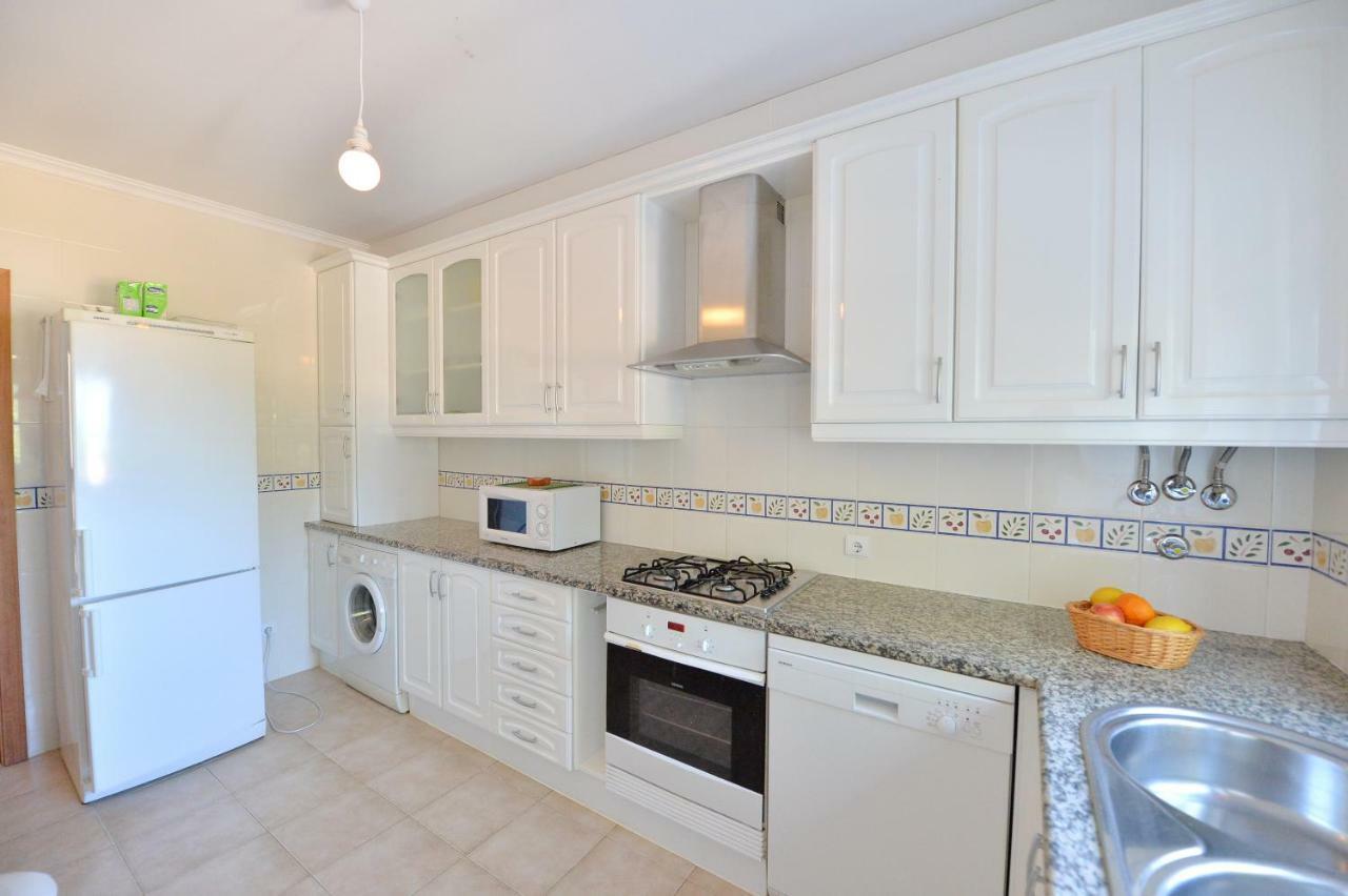 Townhouse Next To Falesia Beach Albufeira Bagian luar foto