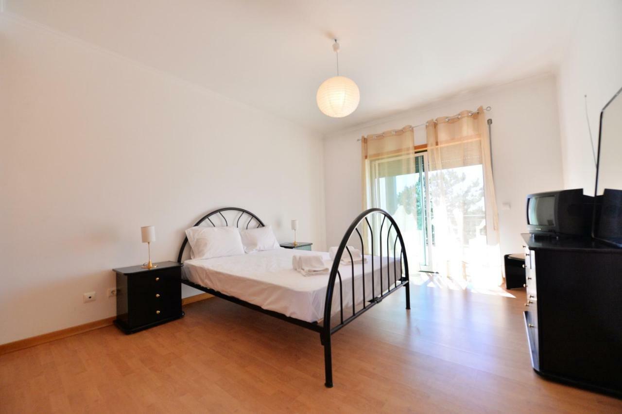 Townhouse Next To Falesia Beach Albufeira Bagian luar foto
